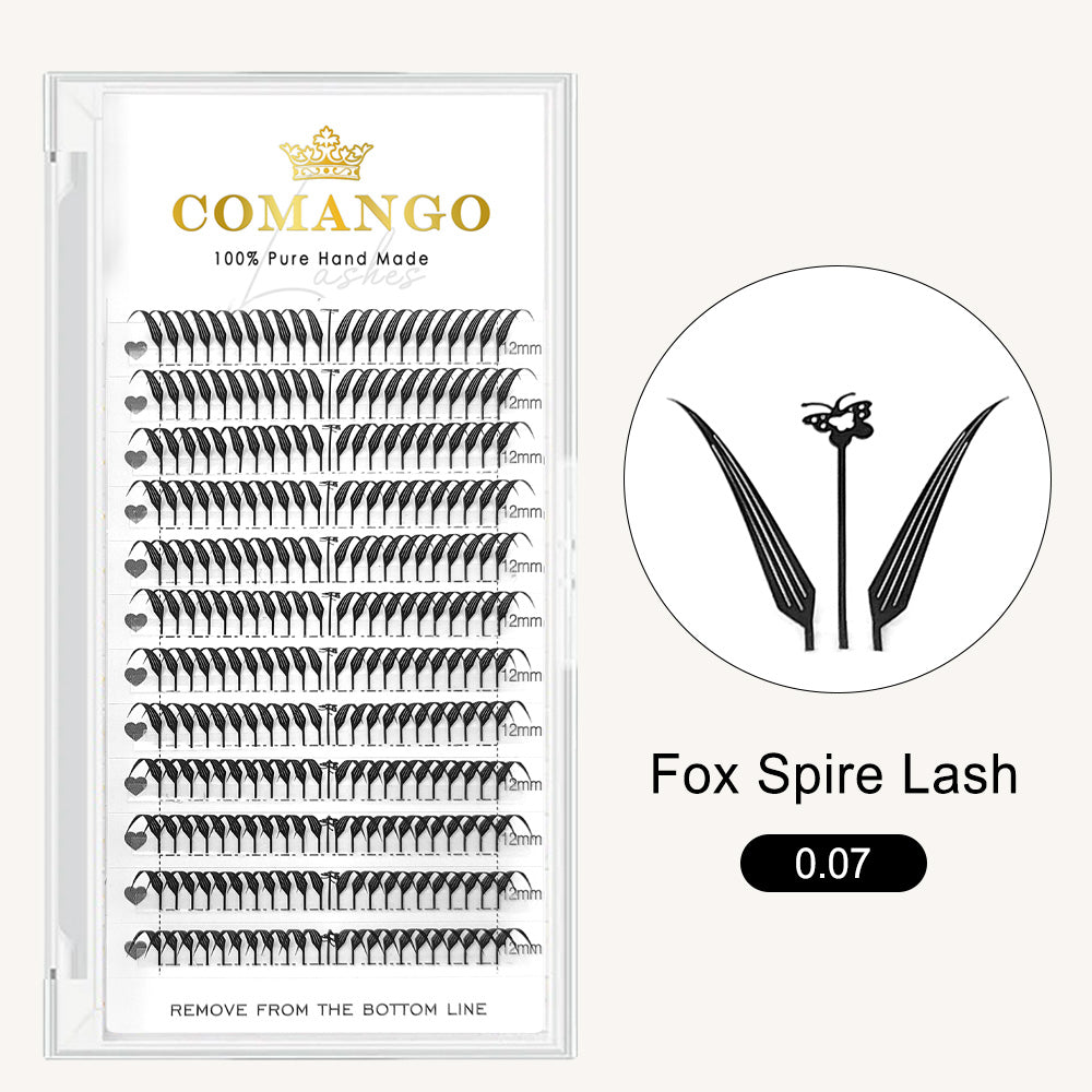 CoMango Lashes Fox Spire anime lash extensions 0.07, fluffy spiky design for dramatic manga effect and anime-inspired lash looks