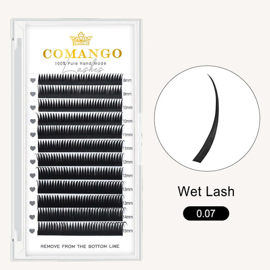 CoMango Lashes Wispy Wet anime-style lash extensions, voluminous and dramatic design for whimsical, manga-inspired lash looks