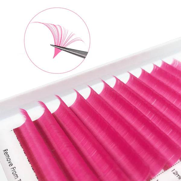 CoMango Lashes easy fans colored lash extensions in pink, vibrant blooming lashes for stylish and creative lash looks
