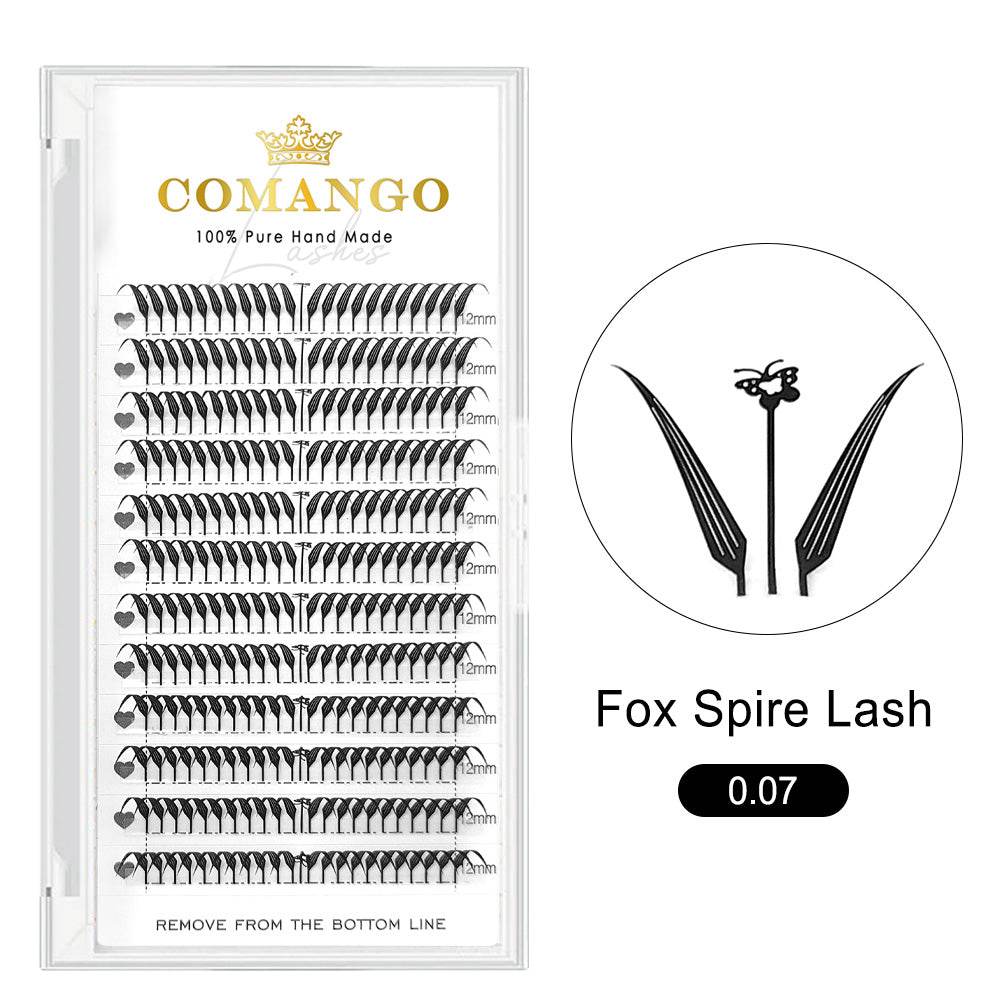 CoMango Lashes Fox Spire anime lash extensions 0.07, fluffy spiky design for dramatic manga effect and anime-inspired lash looks
